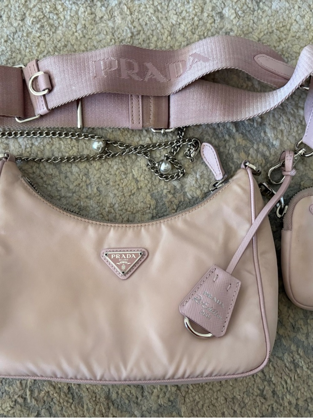 Prada Nylon Re-Edition 2005 Shoulder Bag in Alabastro